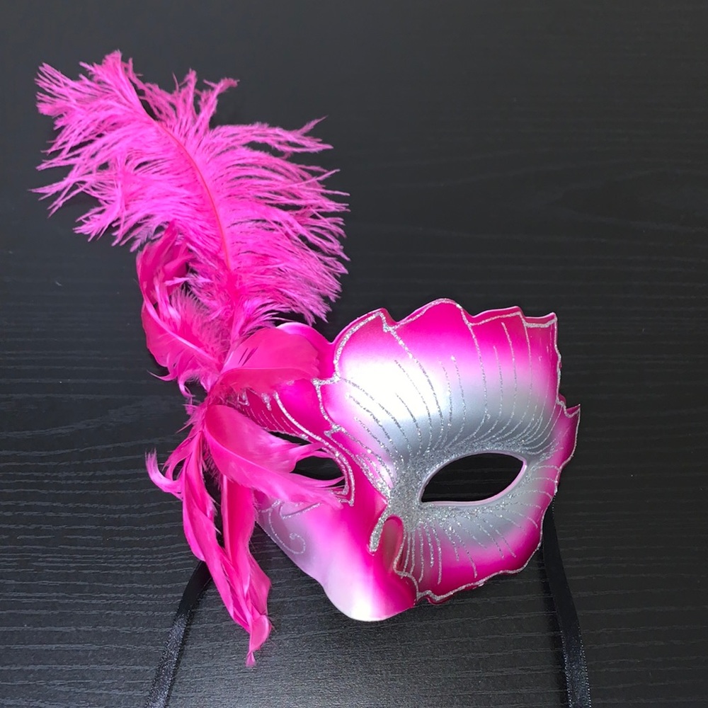 Pink feather masquerade mask